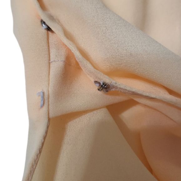 NHA MAY TOAN MY Vietnam Dressmaker Attire Handpainted Handmade Pant Set - Picture 6 of 13